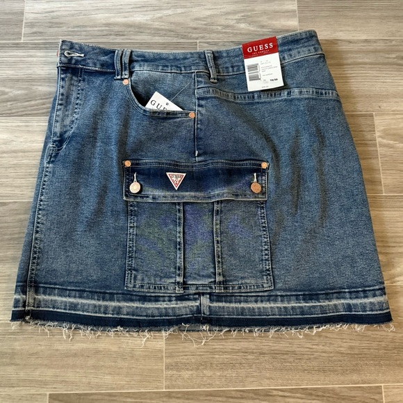 GUESS Cargo Denim Mini Skirt With Frayed Hem - The Maritime Wash - Picture 5 of 8